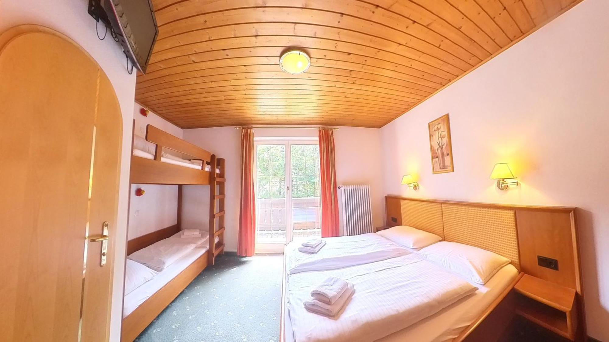 Das Christine Appartement Brixen im Thale Exteriör bild