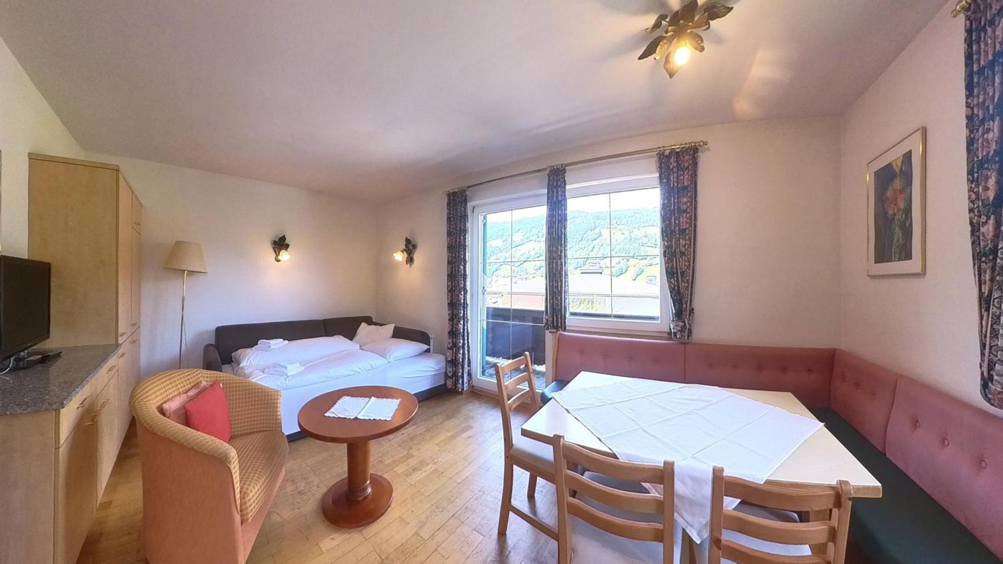 Das Christine Appartement Brixen im Thale Exteriör bild