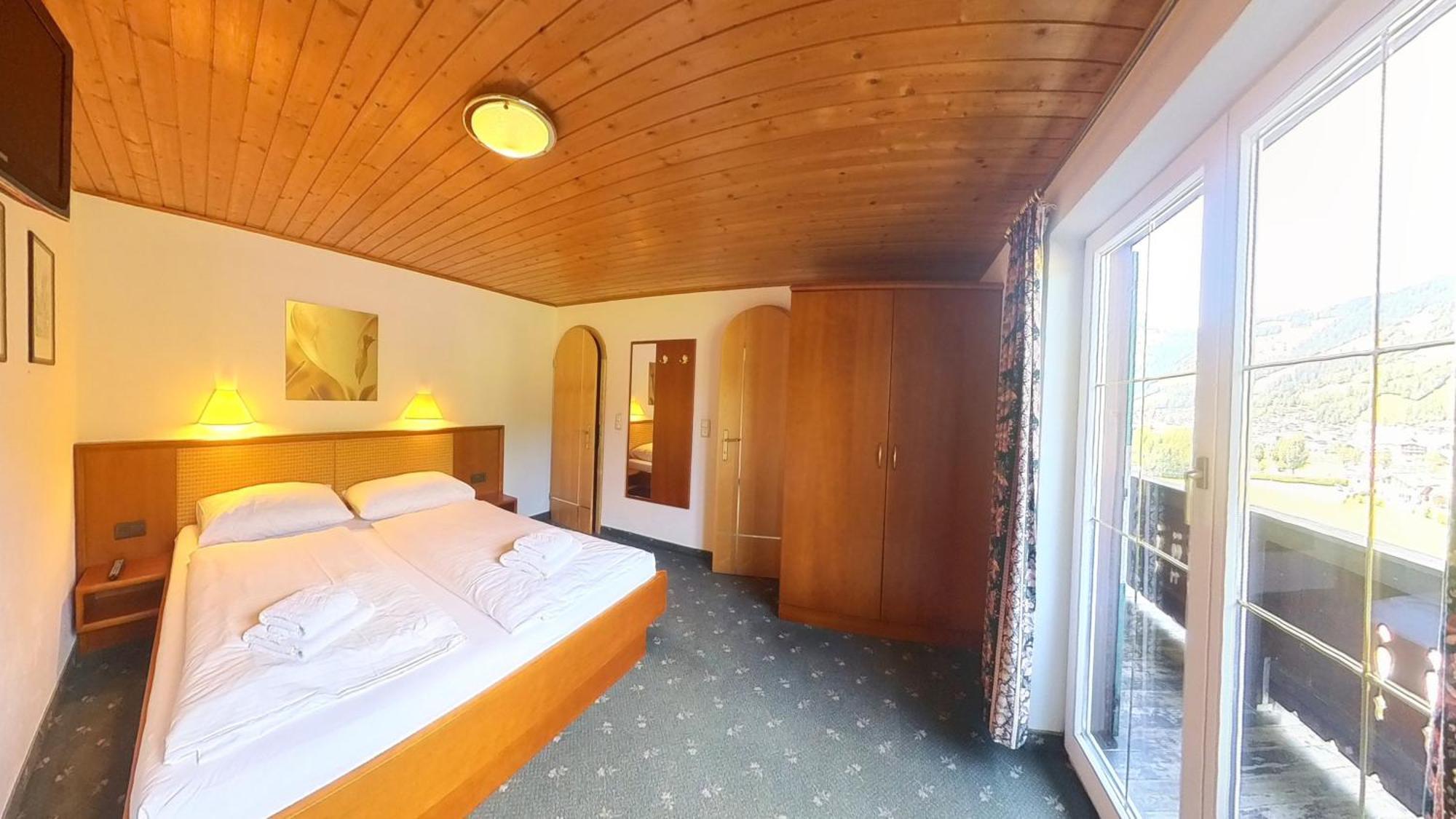 Das Christine Appartement Brixen im Thale Exteriör bild