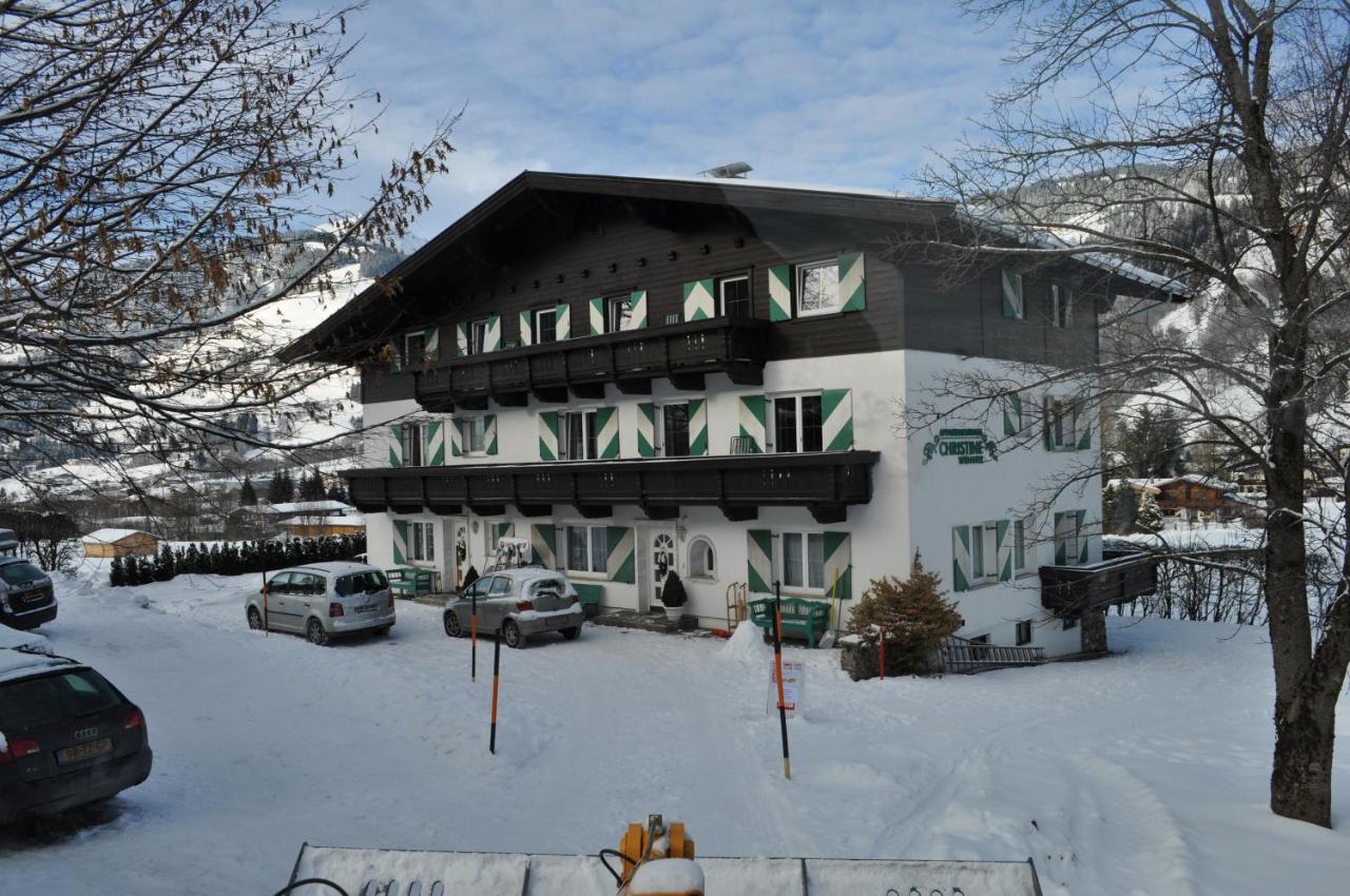 Das Christine Appartement Brixen im Thale Exteriör bild